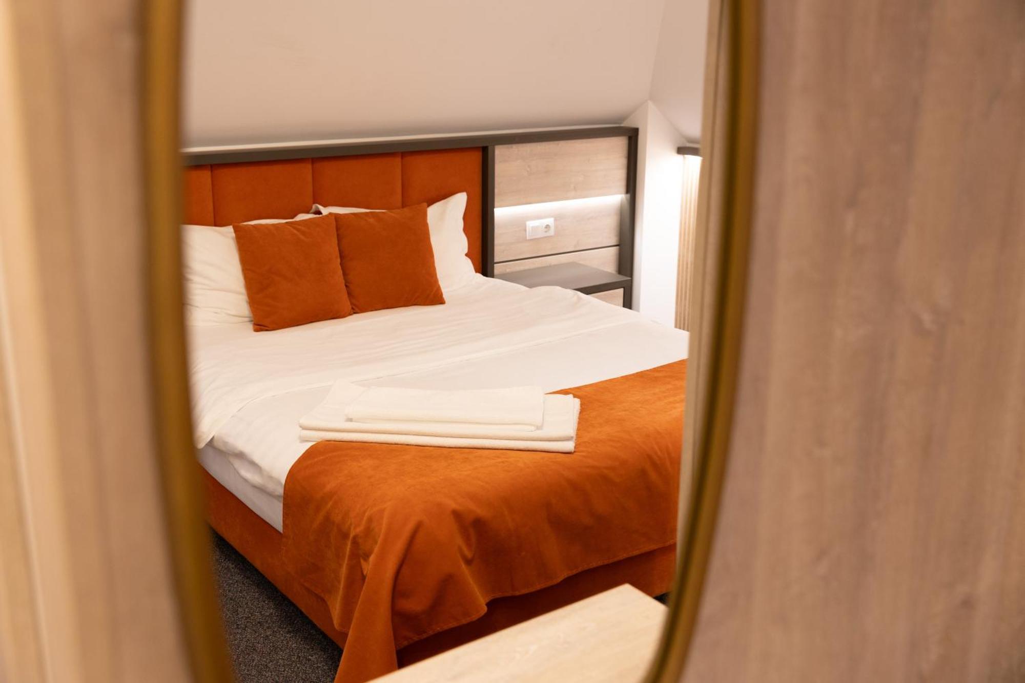 Hotel Loft By Lumiere Sibiu Extérieur photo